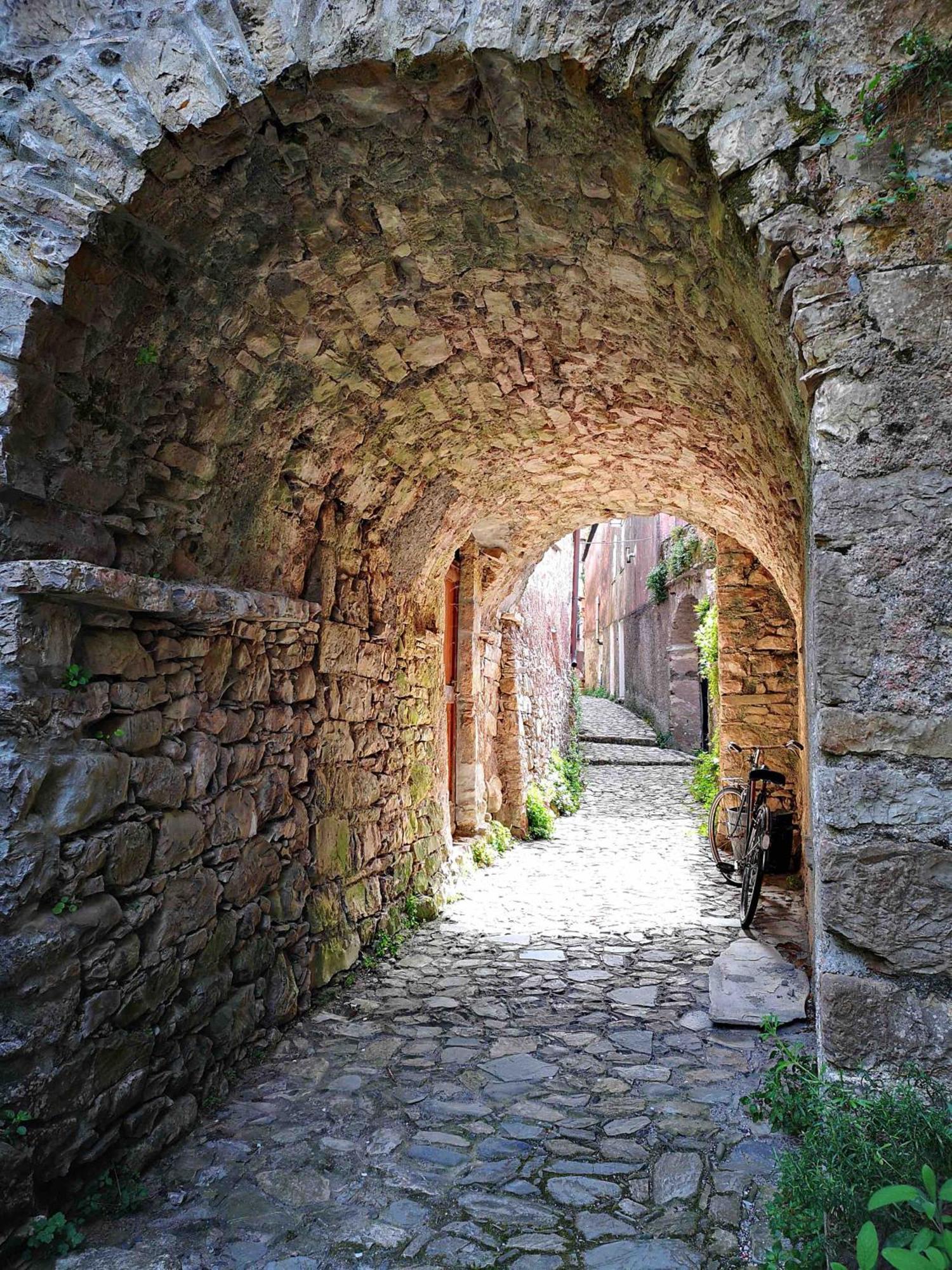 Medieval Village B&B Ne Luaran gambar