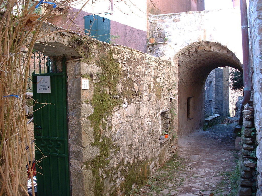 Medieval Village B&B Ne Luaran gambar